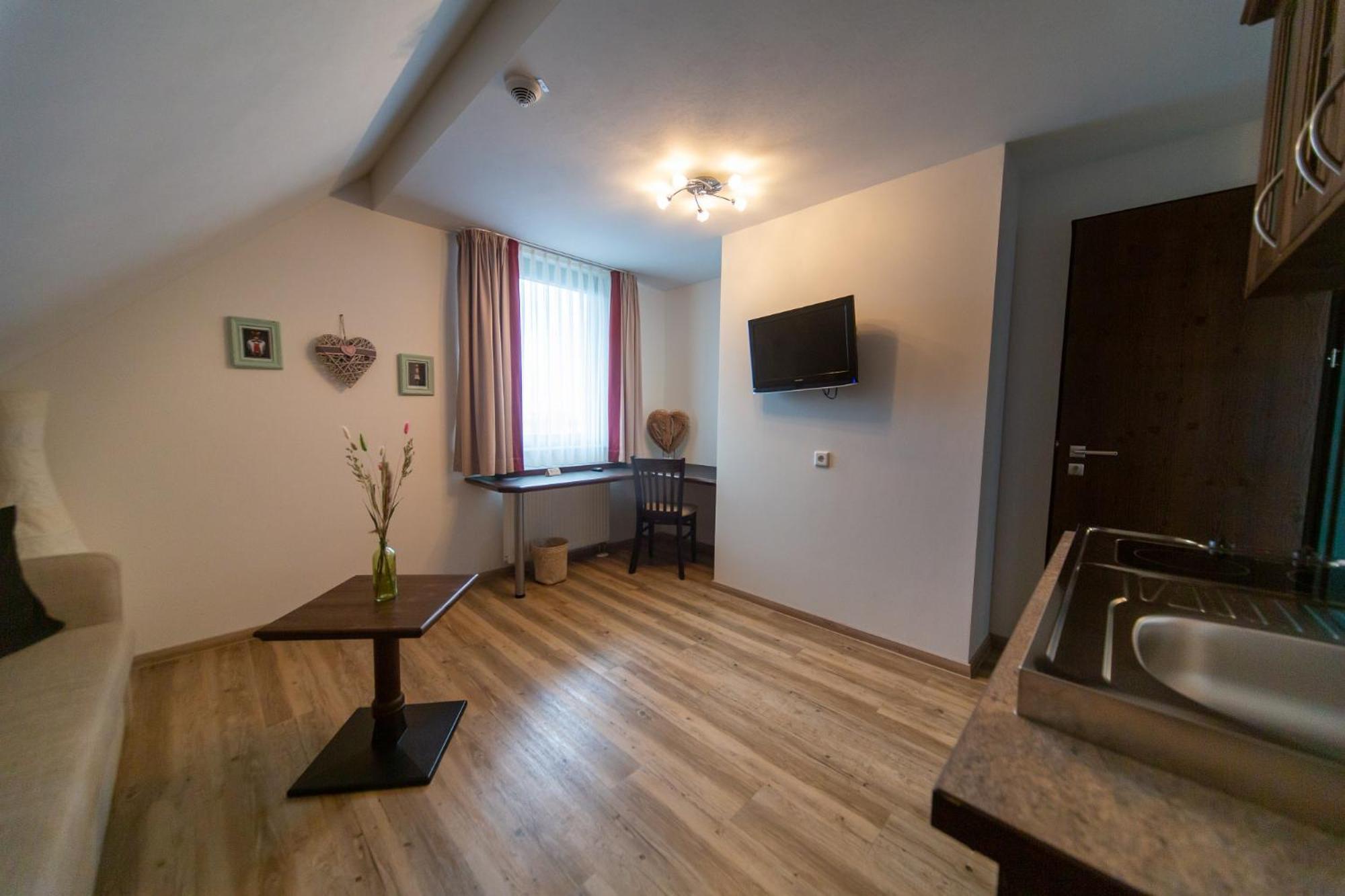 Hotel Restaurant Auerhahn Bad Wildbad Extérieur photo